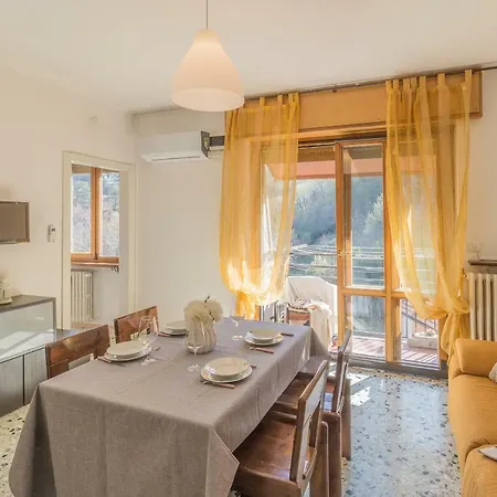 La Casa Di Lucia Varenna